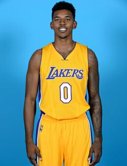 等队也在跟 等队也在跟